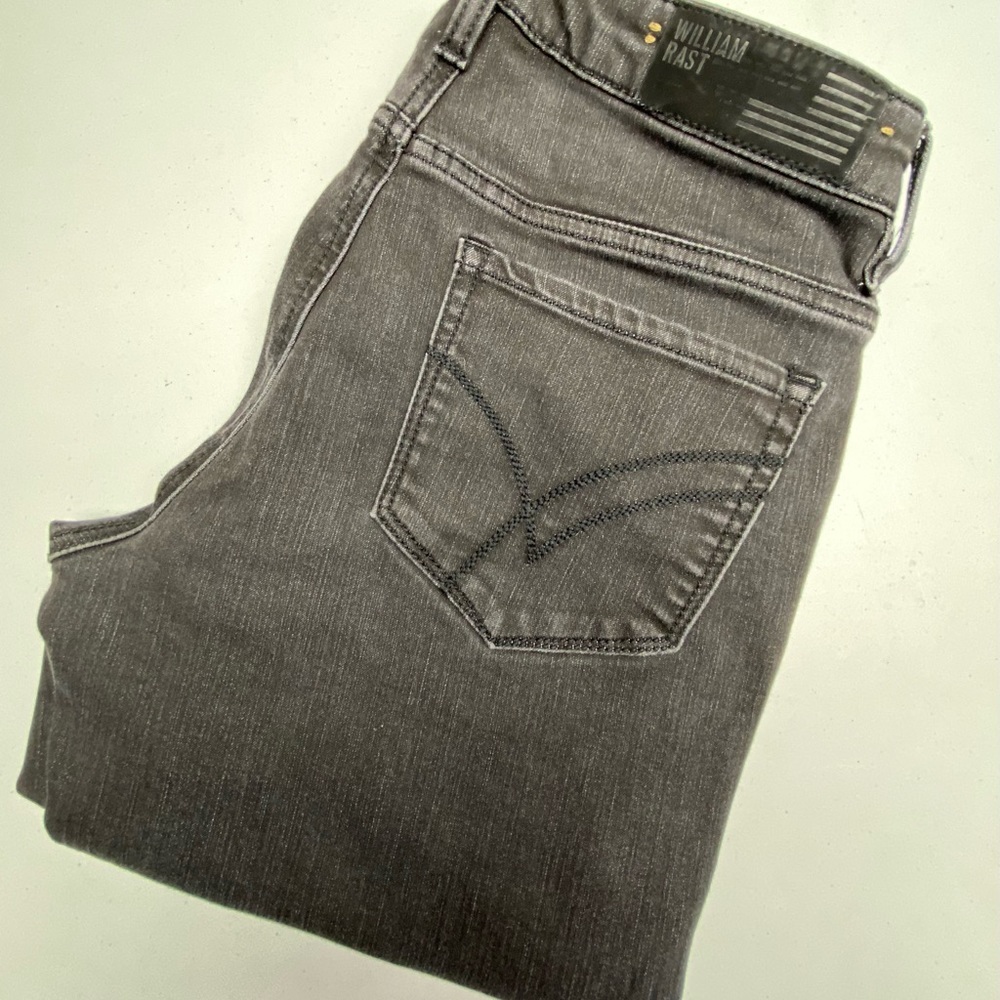 William Rast  BLK Mid-rise Slim  28//8